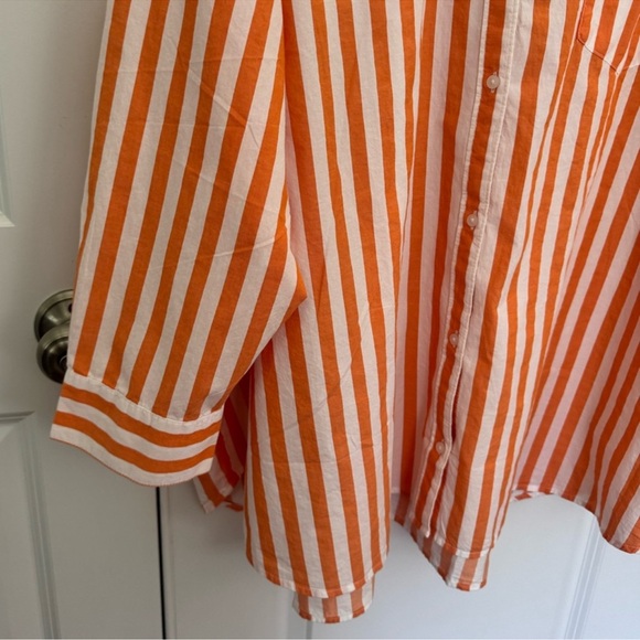 Old Navy Striped "The Boyfriend" Shirt - Picture 5 of 12